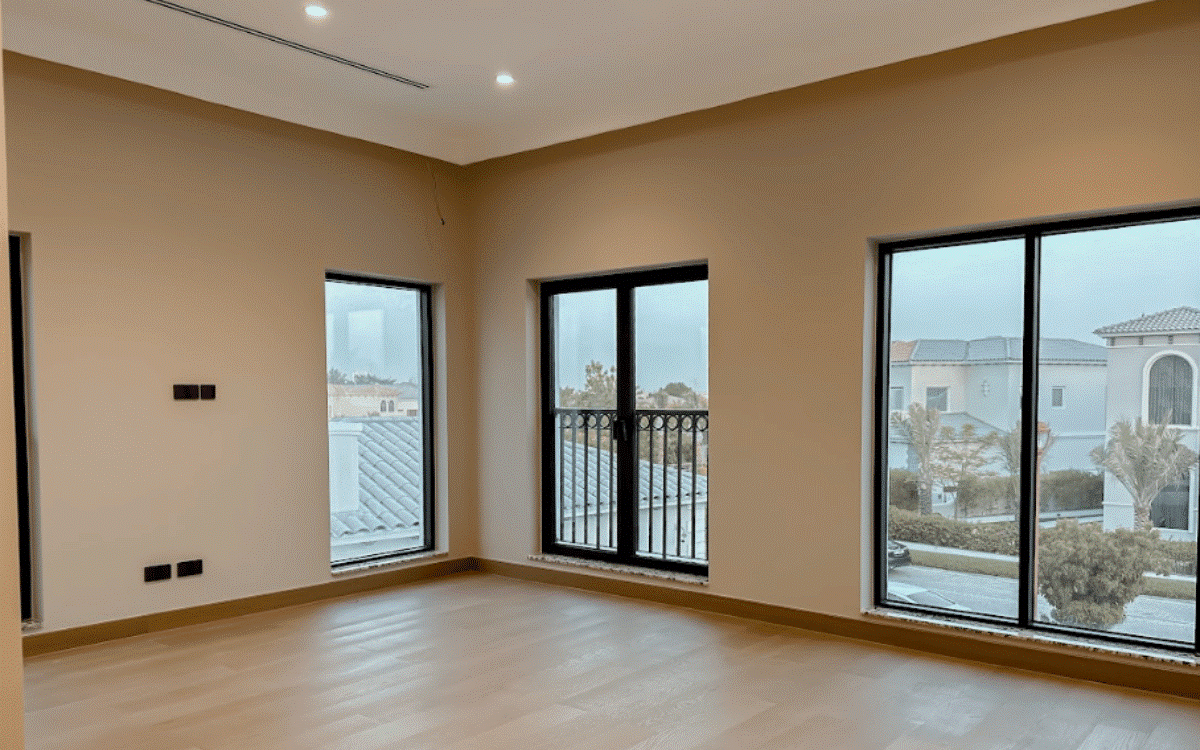 Modern Dubai living room