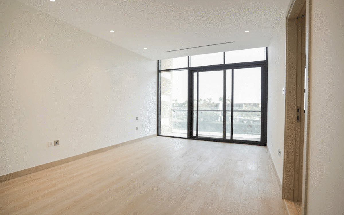 Apartment renovation in Dubai with modern interior design